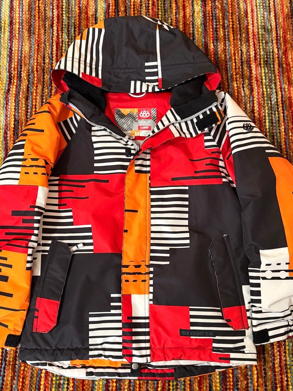 686 Youth Boys Medium Ski Snowboard Jacket Thermal Rating 8 Winter Coat